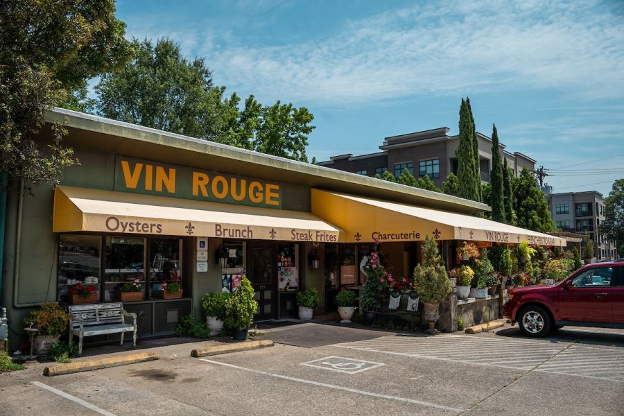 Vin Rouge Restaurant